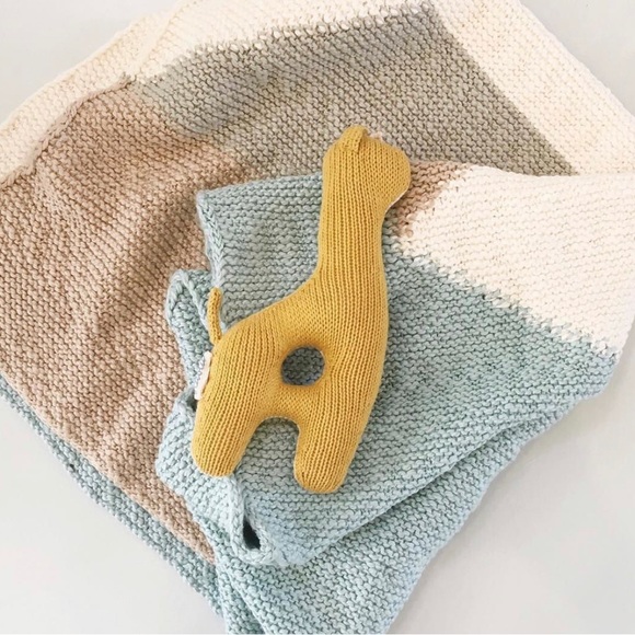 NEW Blabla Jumbo Giraffe Rattle Dijon - Picture 3 of 5